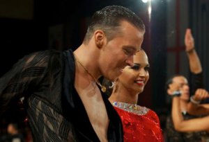 Andrey and Anna
