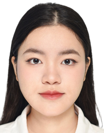 Profile picture of Nguyen Tra Giang