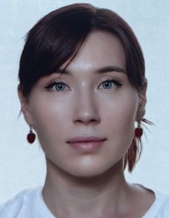 Profile picture of Renata Dosmanova