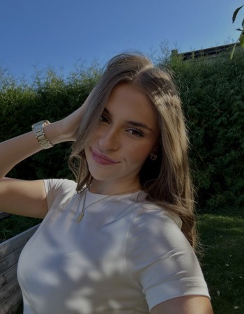 Profile picture of Karolina Fesarova