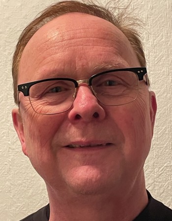 Profile picture of Rolf Hallstein