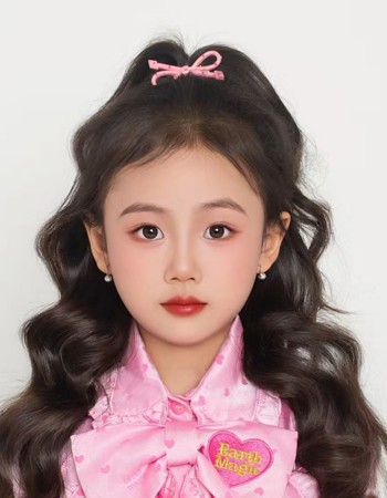 Profile picture of Yu Xiaoyu