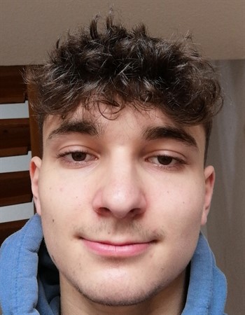 Profile picture of Maxim Jahn