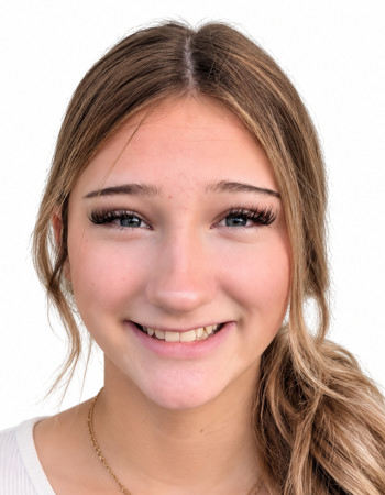 Profile picture of Enya Baerwolf