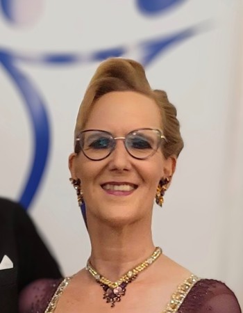 Profile picture of Andrea Leyendecker