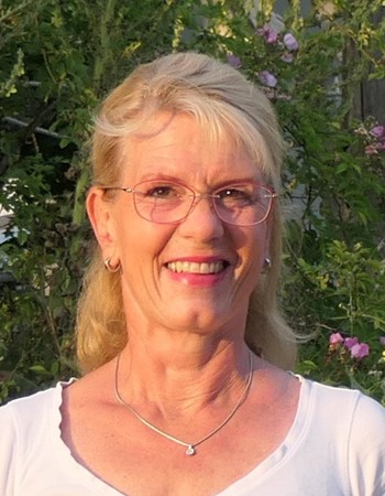 Profile picture of Monika Marschall