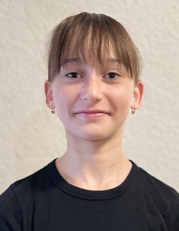 Profile picture of Elena Krivanek