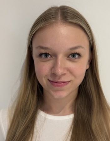 Profile picture of Julia Walter