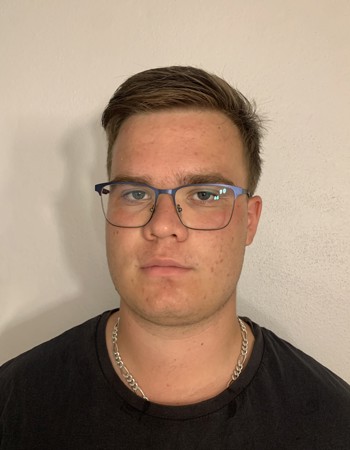 Profile picture of Nikita Schaefer