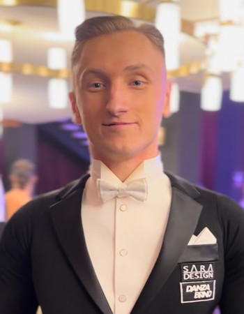 Profile picture of Dominik Pesek