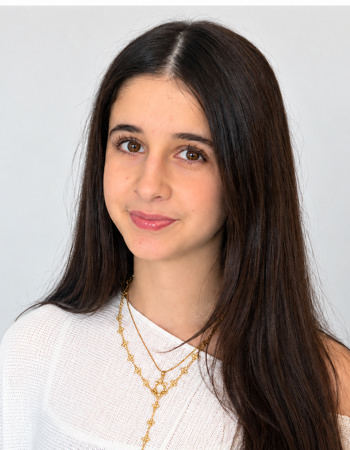 Profile picture of Nil Karakulak
