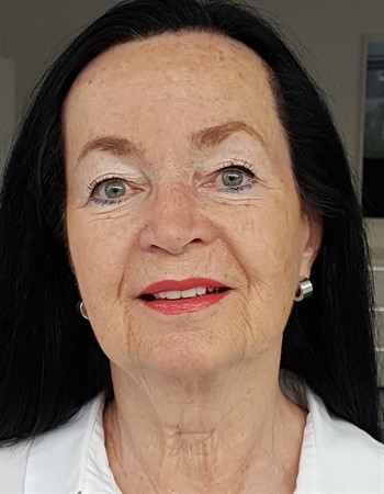 Profile picture of Irene Kast