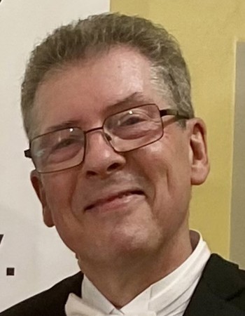 Profile picture of Tino Schatz