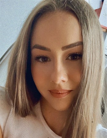 Profile picture of Veronika Wolfova