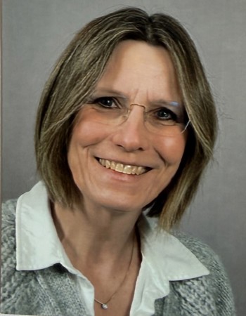 Profile picture of Katharina Peter