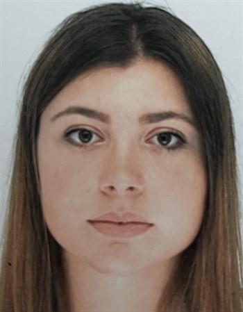 Profile picture of Julie Helle