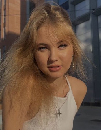 Profile picture of Mirra Pchelkina