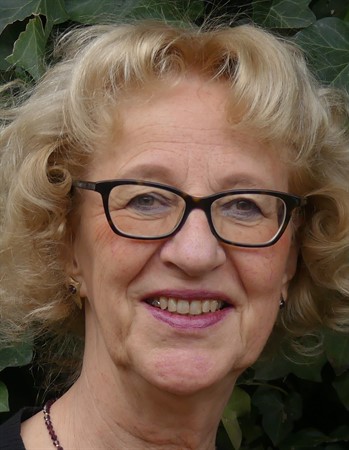 Profile picture of Michaela Ecker