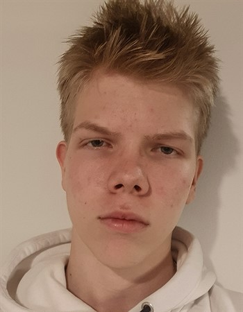 Profile picture of Julius Toivanen