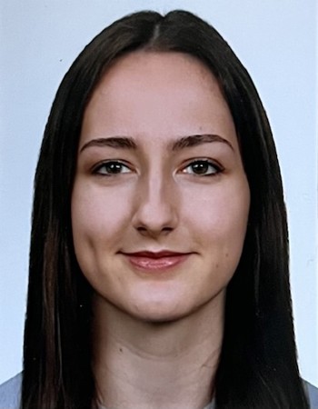 Profile picture of Laura Kerczek
