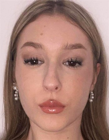 Profile picture of Siman Zsoka