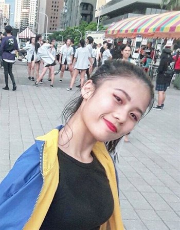 Profile picture of ZHAO WAN LING