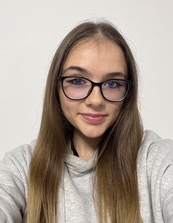 Profile picture of Mancsek Lili