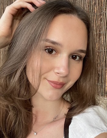 Profile picture of Sina Hoevel