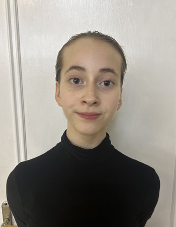 Profile picture of Alina Riabokon