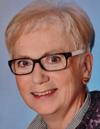 Profile picture of Anna Schuster