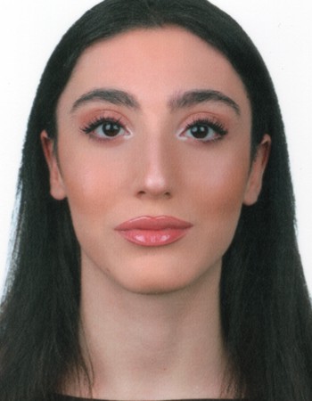Profile picture of Alya Divani