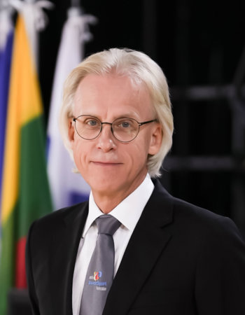 Profile picture of Nick Kremichenski