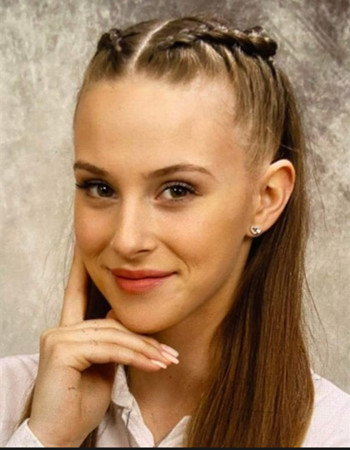 Profile picture of Szabo Dorottya