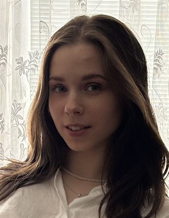 Profile picture of Alina Bakhmatovich