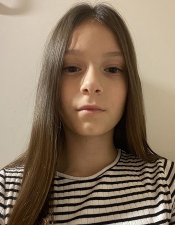 Profile picture of Tara Tanjga