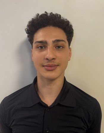 Profile picture of Zuher Oukabli Comes