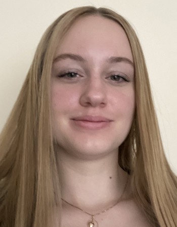 Profile picture of Csaki Martina Bianka