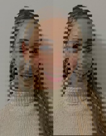 Profile picture of Lara Neto