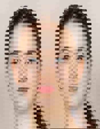 Profile picture of Flora Weiss