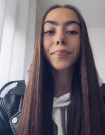 Profile picture of Lora Turic