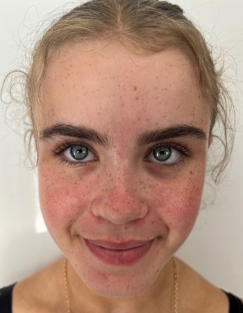 Profile picture of Ri Ni Bhriain