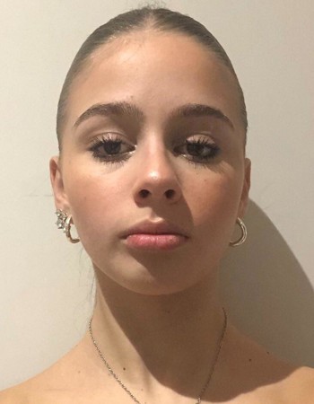 Profile picture of Zolei Alexandra