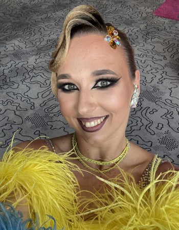 Profile picture of Alisa Hoellmueller