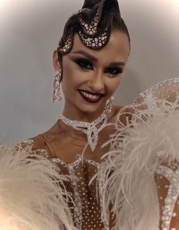 Profile picture of Julia Mozdyniewicz