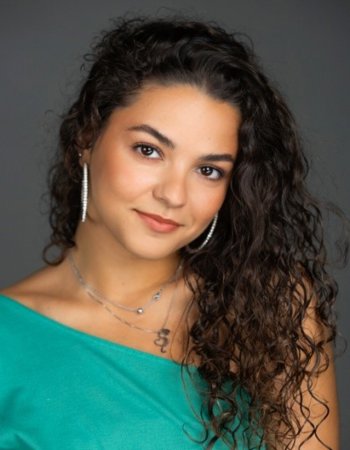 Profile picture of Sara Oliveira