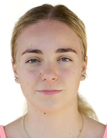 Profile picture of Komaromi Lili Anna