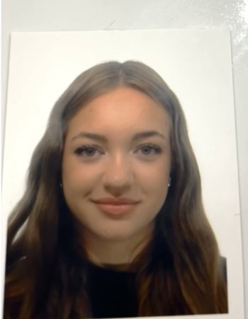 Profile picture of Nora Valenti