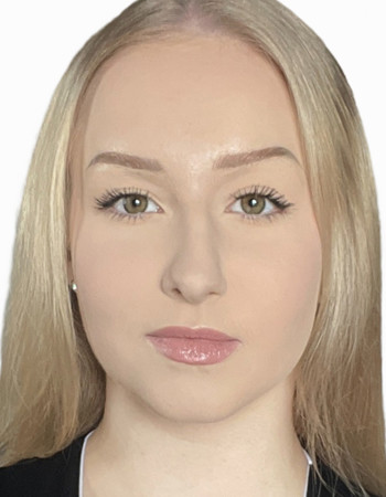 Profile picture of Adrianna Nadolna