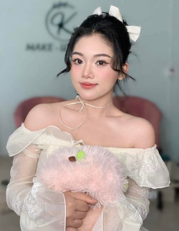 Profile picture of Huynh Le Anh Vi