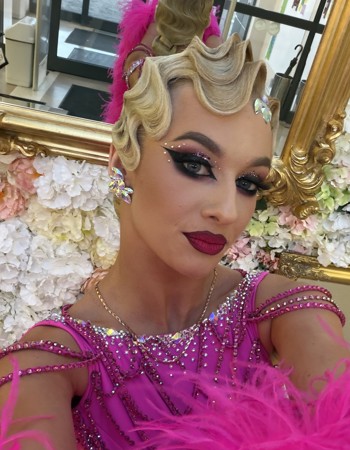 Profile picture of Ariana Tonkikh